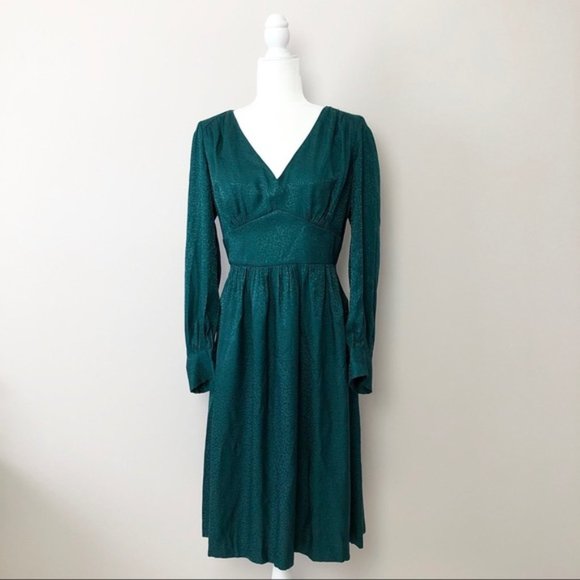 Calvin Klein Dresses & Skirts - Calvin Klein Green Leopard Satin Dress